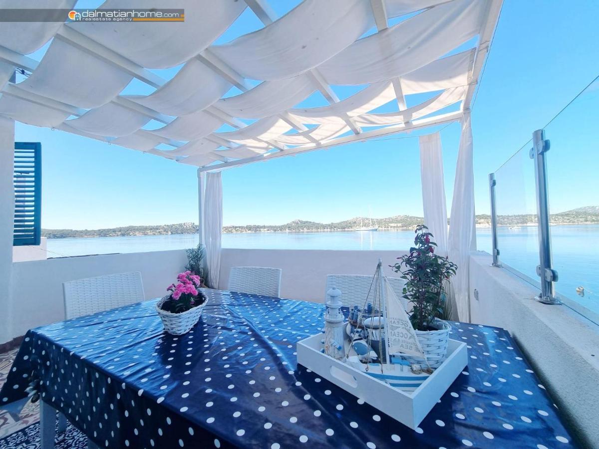 Seaside Lägenhet Šibenik Exteriör bild