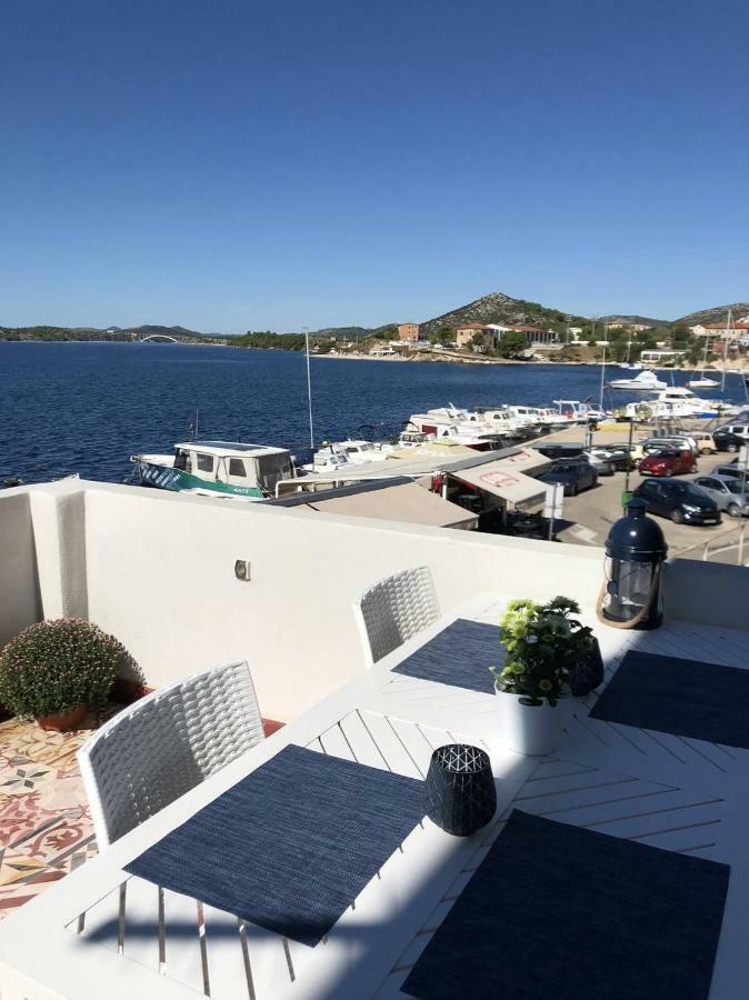 Seaside Lägenhet Šibenik Exteriör bild