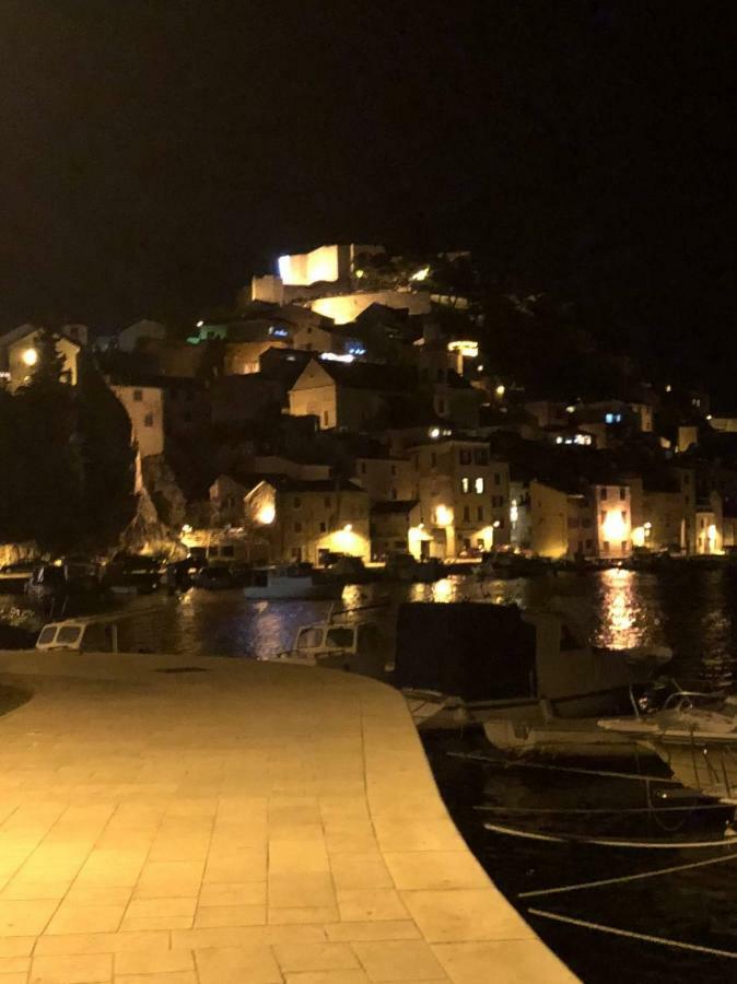 Seaside Lägenhet Šibenik Exteriör bild